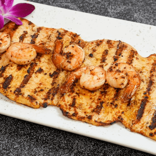 Pechuga Al Grill Con Camarones